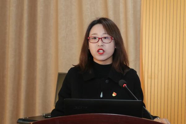 建英,党委副书记张英芳,汉语言文学系主任,系书记李润民,团委书记杨娜